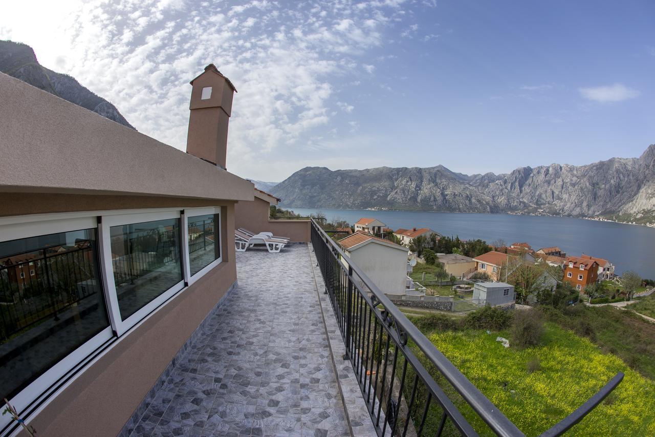 Lux Apartments Fabris Kotor Exterior foto