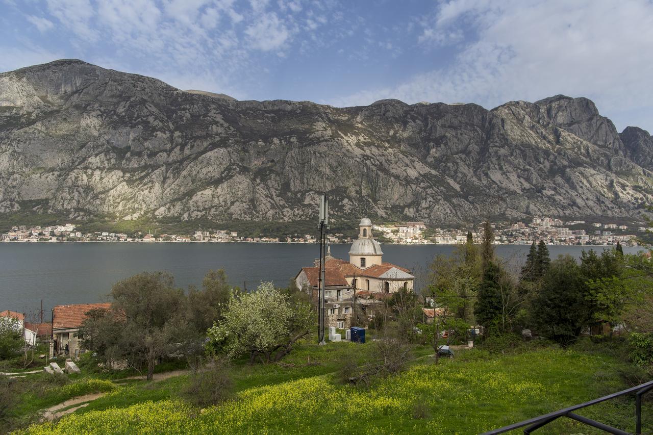 Lux Apartments Fabris Kotor Exterior foto